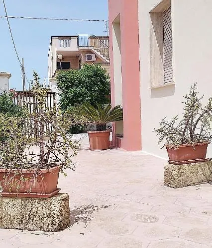 بيت للعطل Luce Salento *
